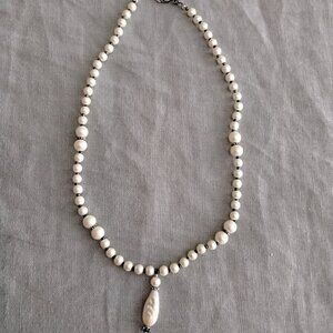 FAUX PEARL NECKLACE